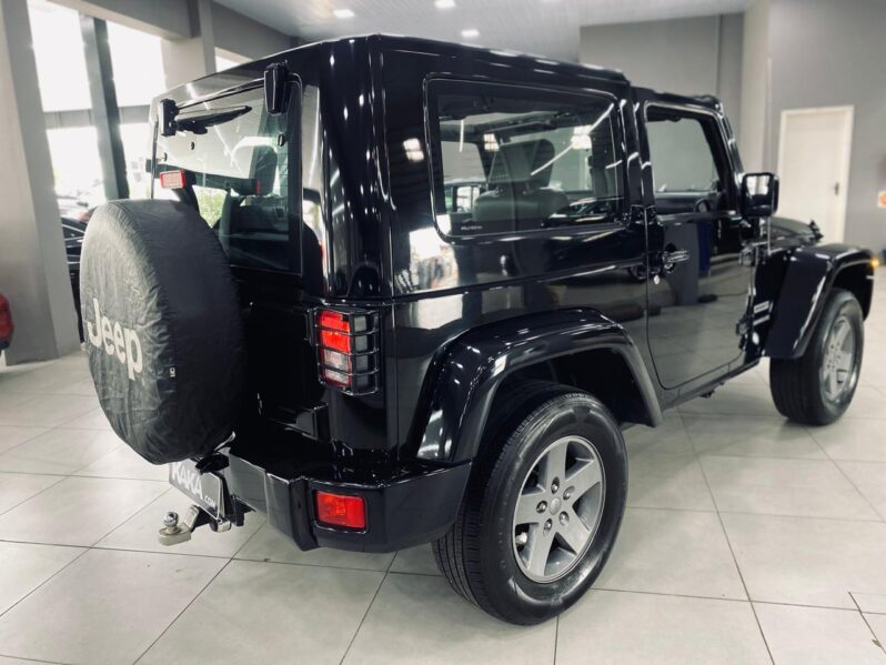 
								WRANGLER 3.8L full									