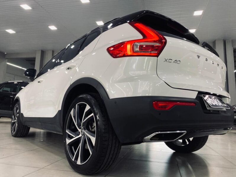 
								XC 40 T-5 R-DESIGN SPE. ED AWD full									