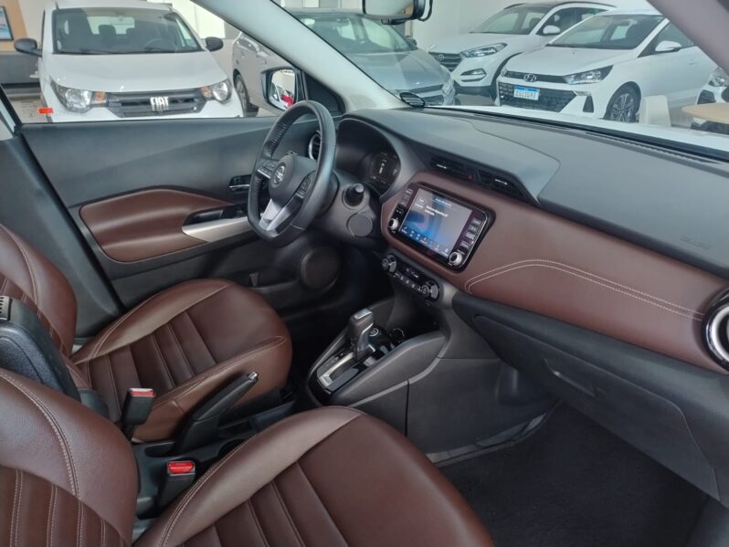 
								KICKS 1.6 EXCLUSIVE P. TECH CVT full									