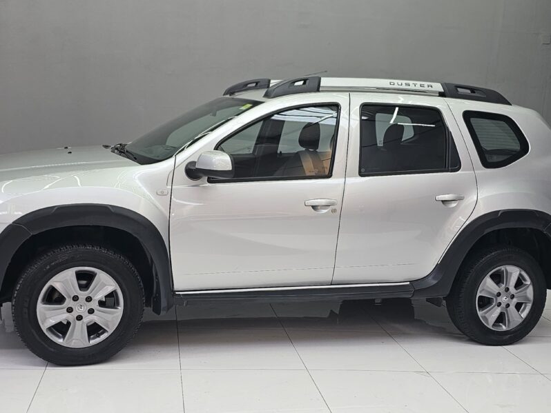 
								DUSTER 1.6 DYNAMIQUE 4X2 16V FLEX 4P AUT full									