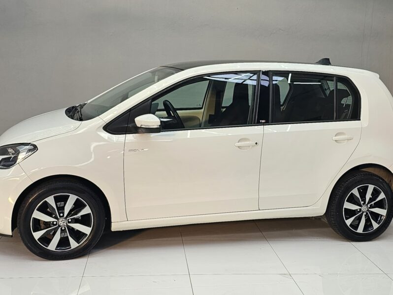 
								UP MOVE 1.0 TSI TOTAL FLEX 12V 5P full									