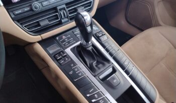 
									MACAN 2.0 TURBO full								