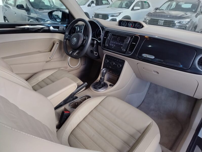 
								FUSCA 2.0 TSI full									