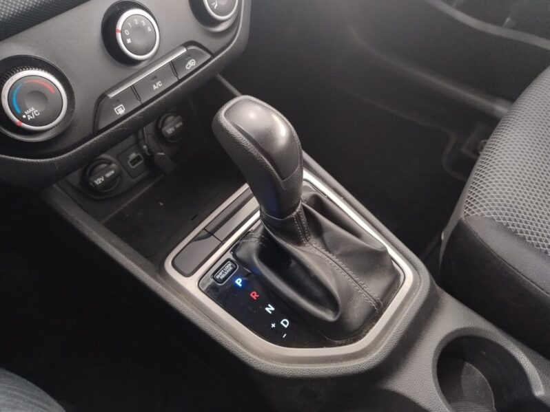 
								CRETA 1.6 16V FLEX ATTITUDE AUT full									