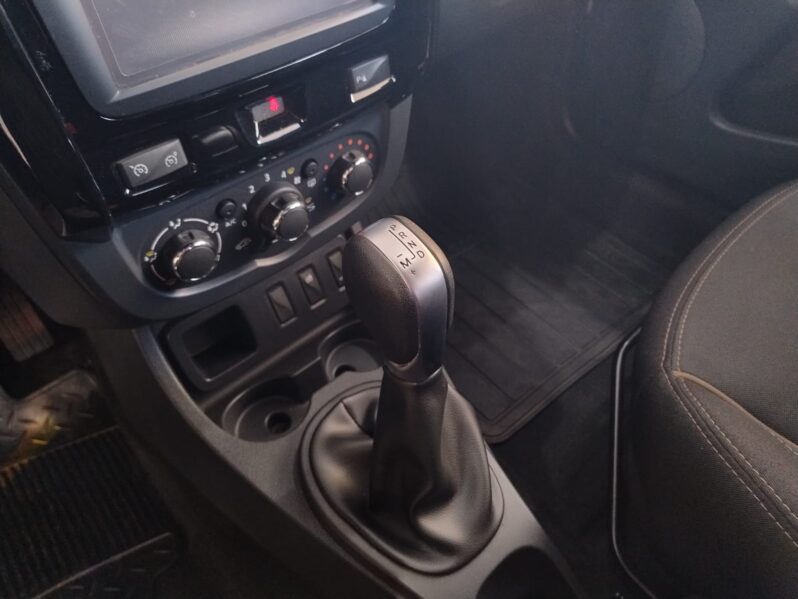 
								DUSTER 1.6 DYNAMIQUE 4X2 16V FLEX 4P AUT full									