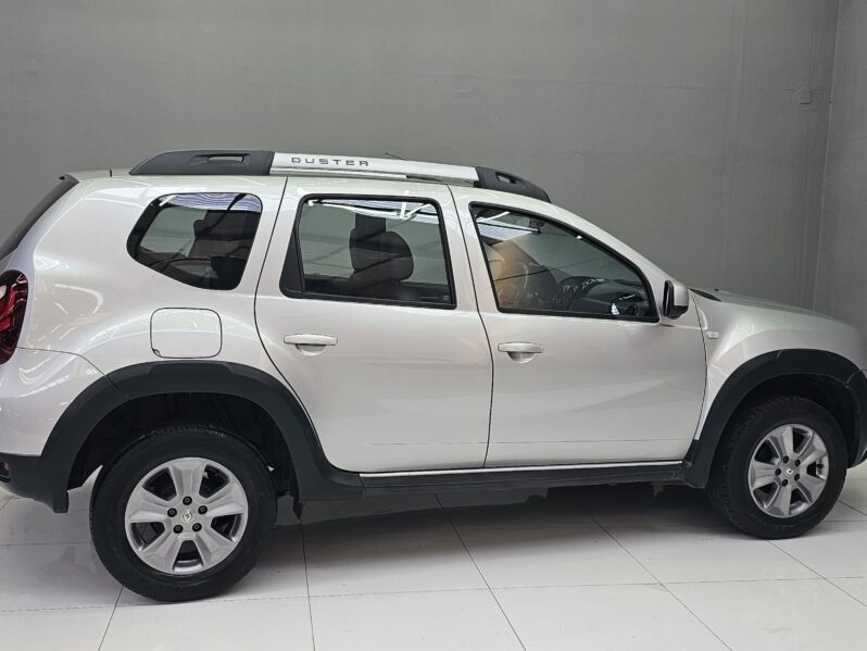 
								DUSTER 1.6 DYNAMIQUE 4X2 16V FLEX 4P AUT full									