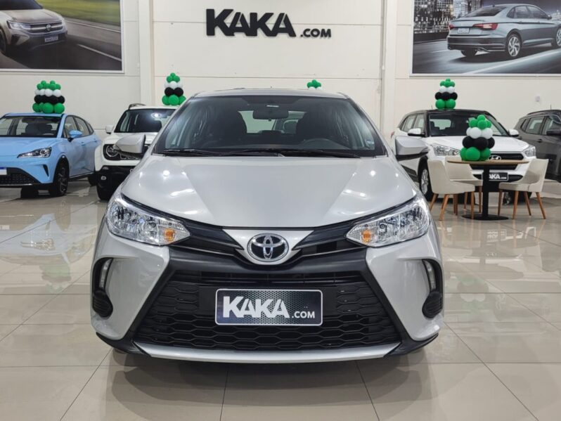 
								YARIS SA XL15LIVE full									