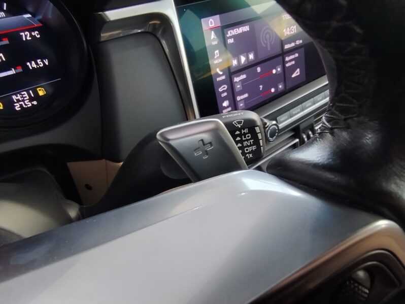 
								MACAN 2.0 TURBO full									