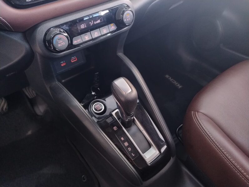 
								KICKS 1.6 EXCLUSIVE P. TECH CVT full									