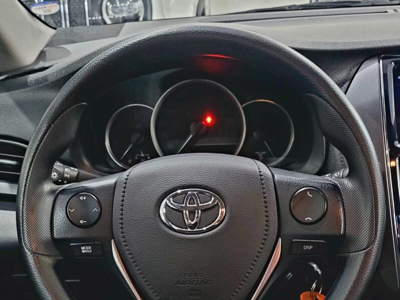 
								YARIS SA XL15LIVE full									