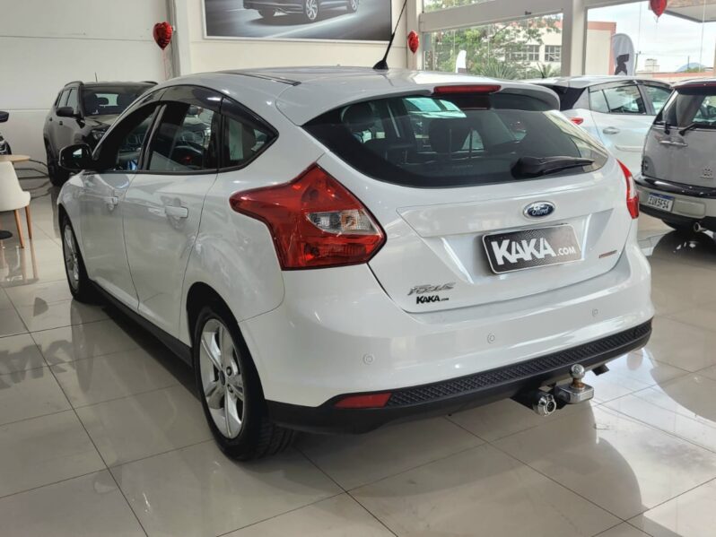 
								FOCUS 1.6 SE POWERSHIFT full									