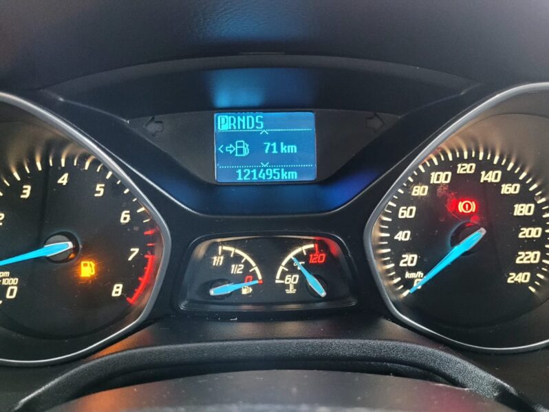 
								FOCUS 1.6 SE POWERSHIFT full									
